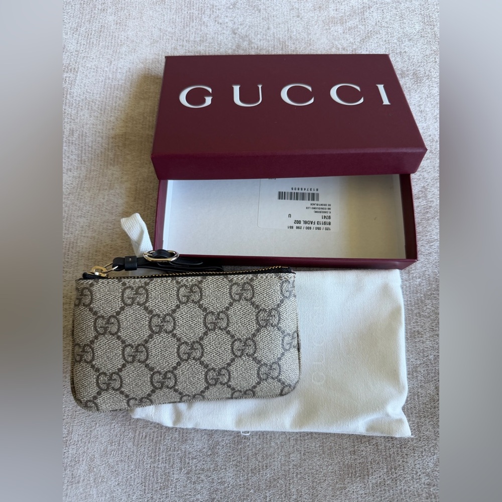 Gucci GG Emblem Key Pouch